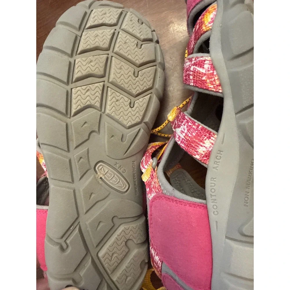 Keen Seacamp II CNX Kids Hiking Sandals Pink Yellow Size 5 Big Kid 1014430
